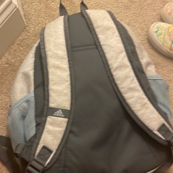 Addidas back pack - Picture 4 of 8